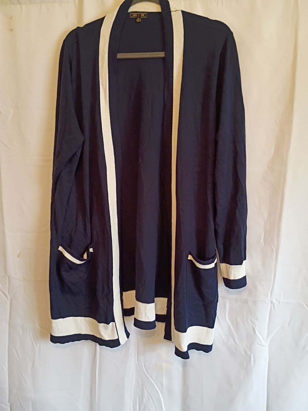 Lety And Me Size 2x Navy and White Open-Front Women's Cardigan With Pockets.
